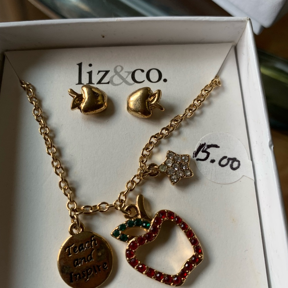 Liz & Co. Gold Apple Necklace Set